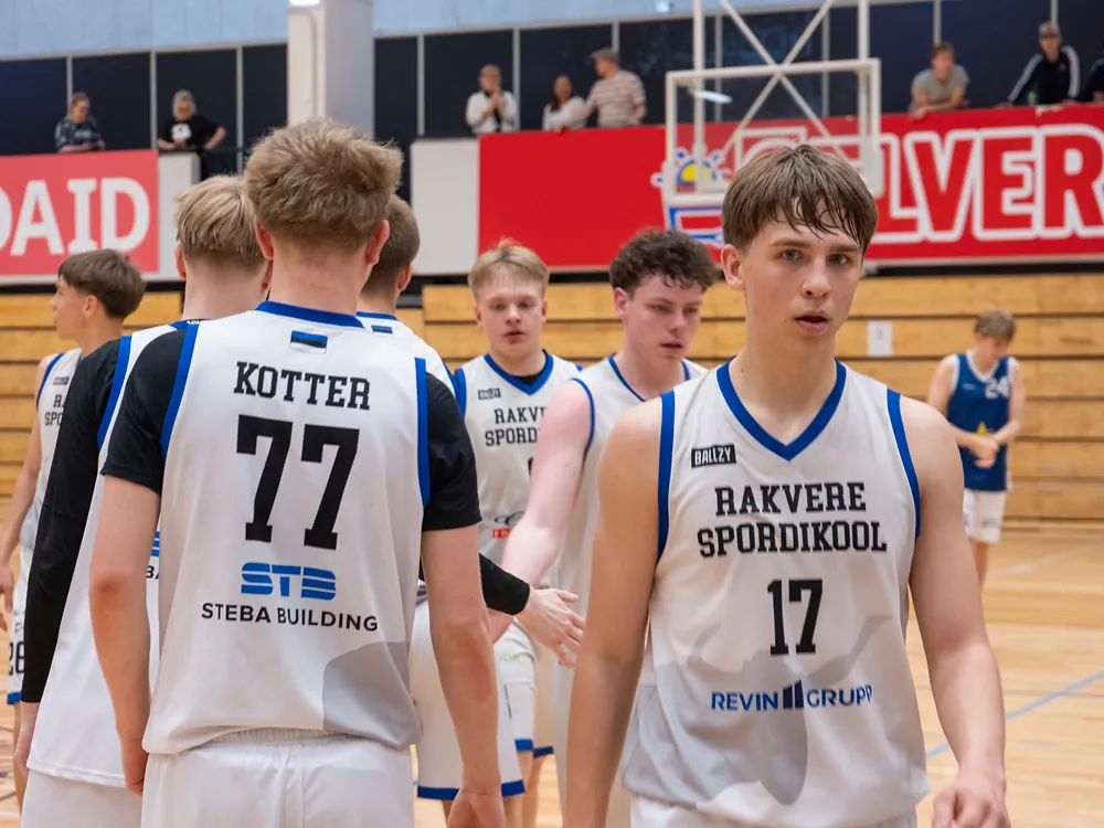 Rakvere Spordikooli mängijad enne mängu Tallinn Nord Cup 2026 turniiril.